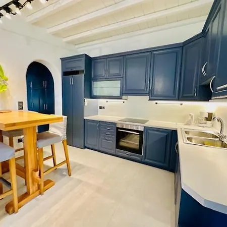 Memories * Ornos (Mykonos)